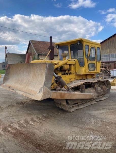CAT D6C Dozers - Tratores rastos