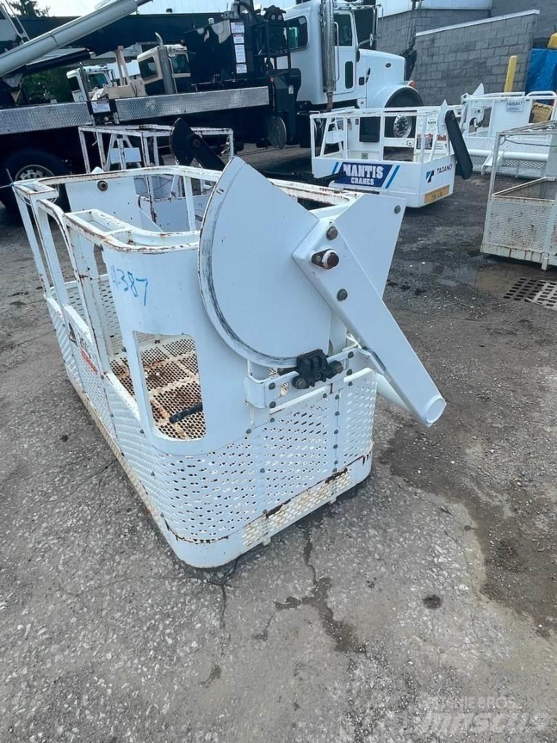 Altec  Peças e equipamento de gruas