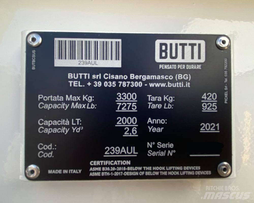 Butti  Peças e equipamento de gruas