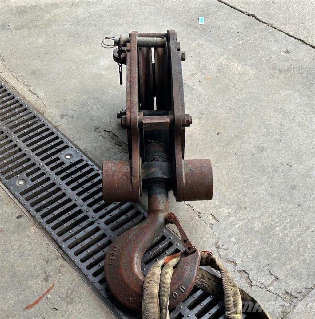 Johnson  Peças e equipamento de gruas