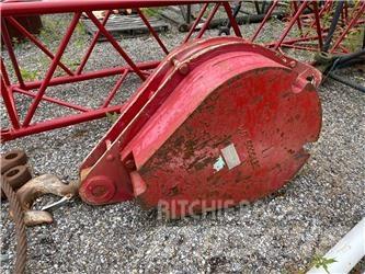 Manitowoc  Peças e equipamento de gruas