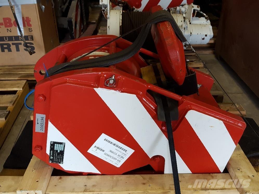 Tadano  Peças e equipamento de gruas