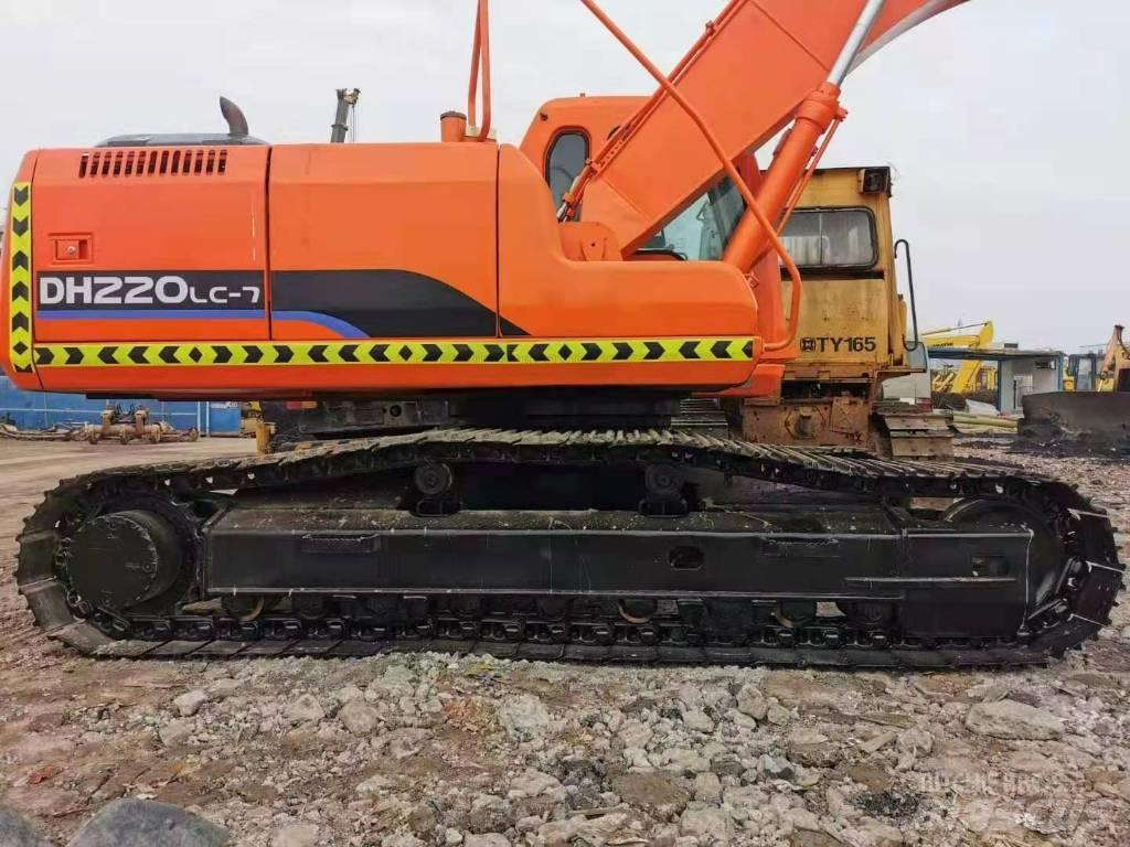 Doosan DH 220 Escavadeiras de esteiras