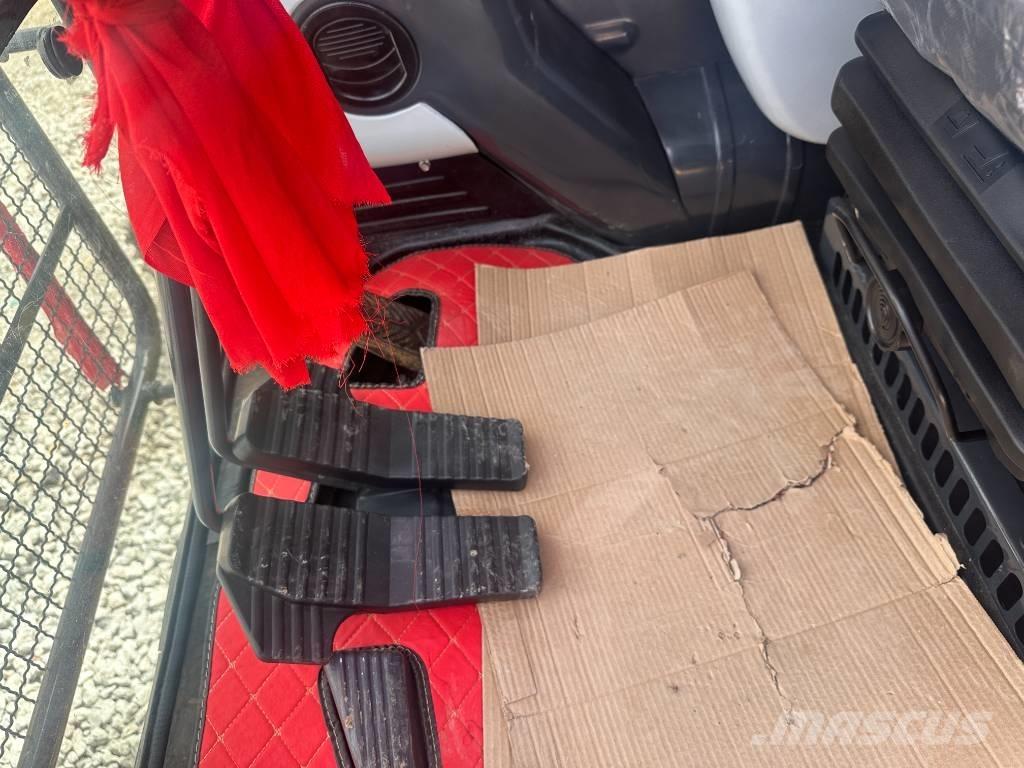 Komatsu PC 240 Escavadeiras de esteiras