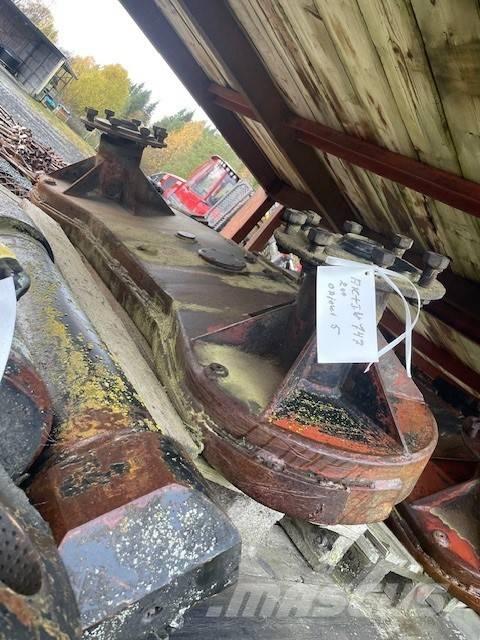  Aktive 747 Chassis e suspensões