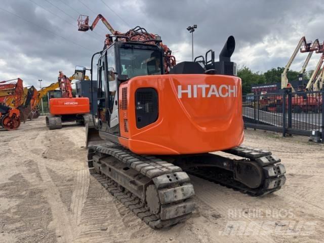 Hitachi ZX 135 US-6 Escavadeiras de esteiras