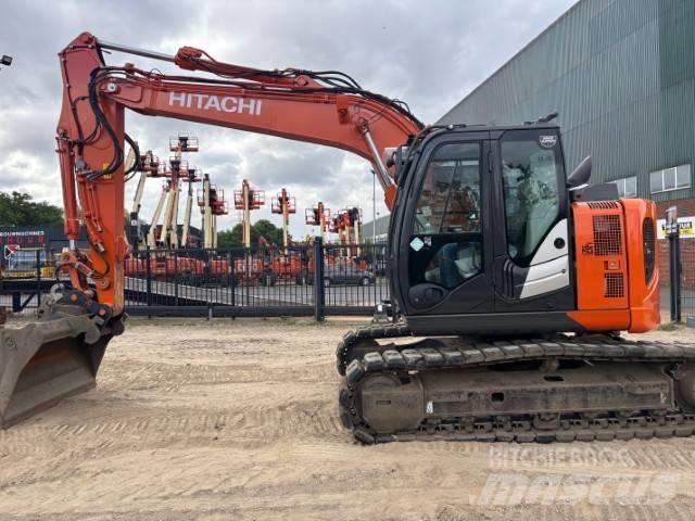 Hitachi ZX 135 US-6 Escavadeiras de esteiras