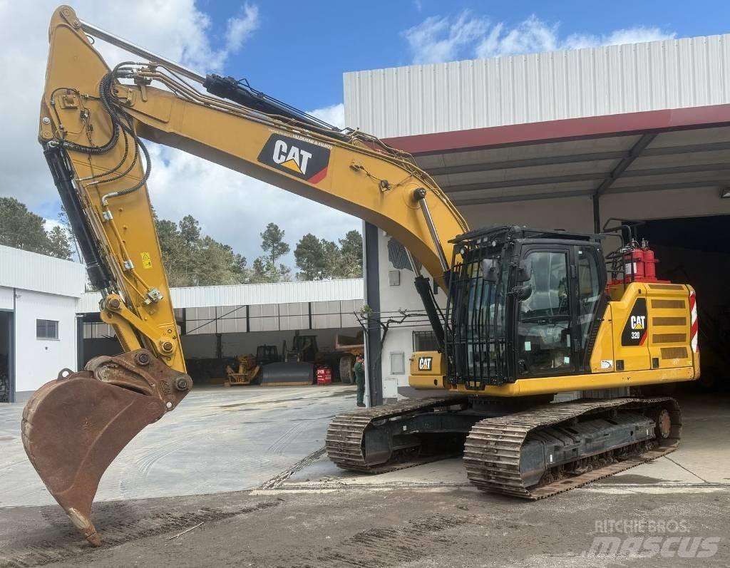 CAT 320 Escavadeiras de esteiras
