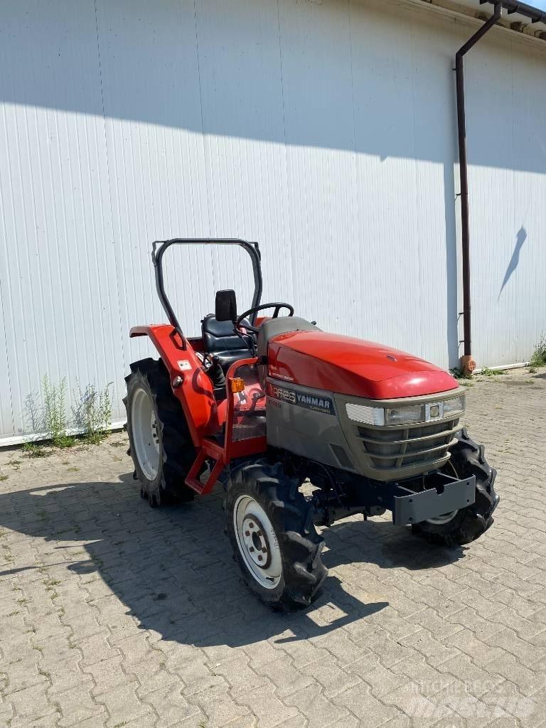 Yanmar AF 26 Tractores compactos