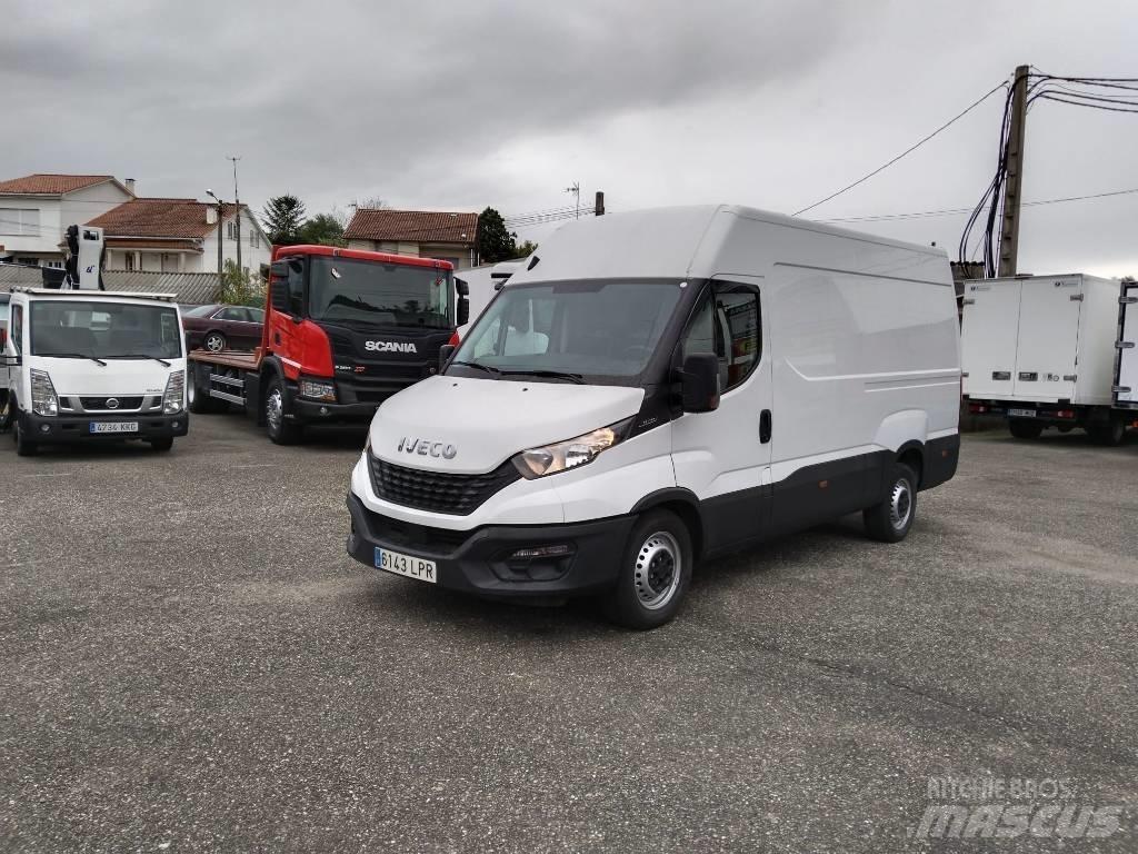Iveco DAILY 35S16 Caixa fechada