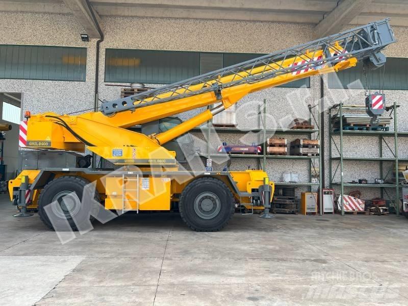 Locatelli Gril 8600T Gruas Fora-de-estrada