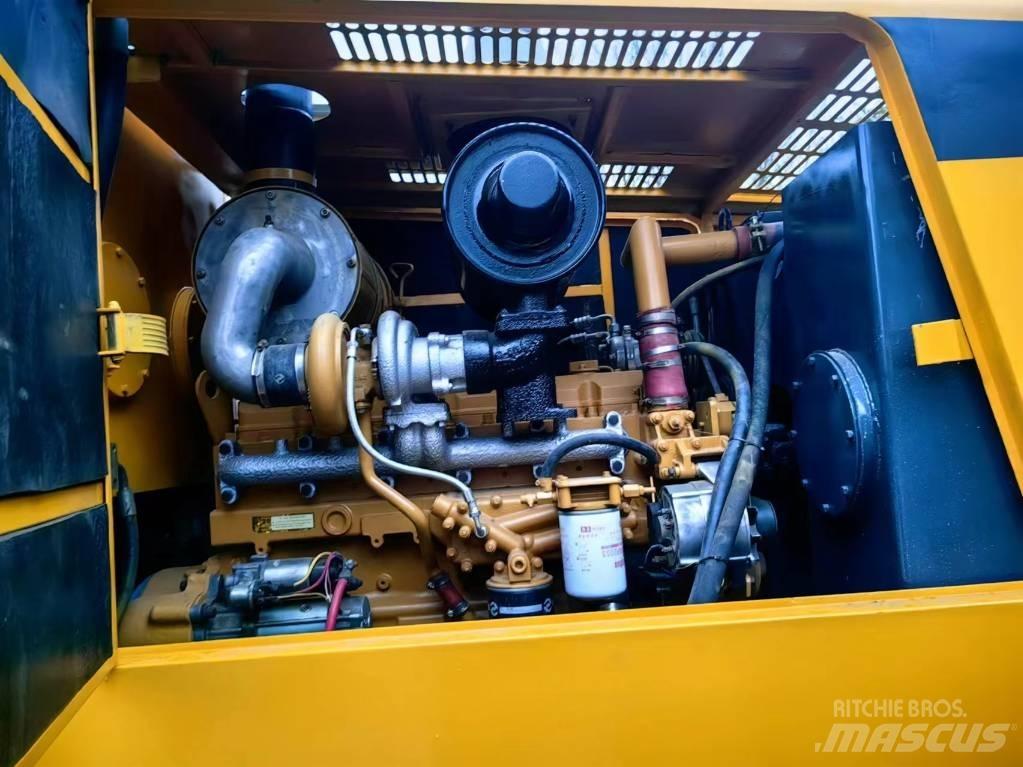 XCMG GR2153 Motoniveladoras