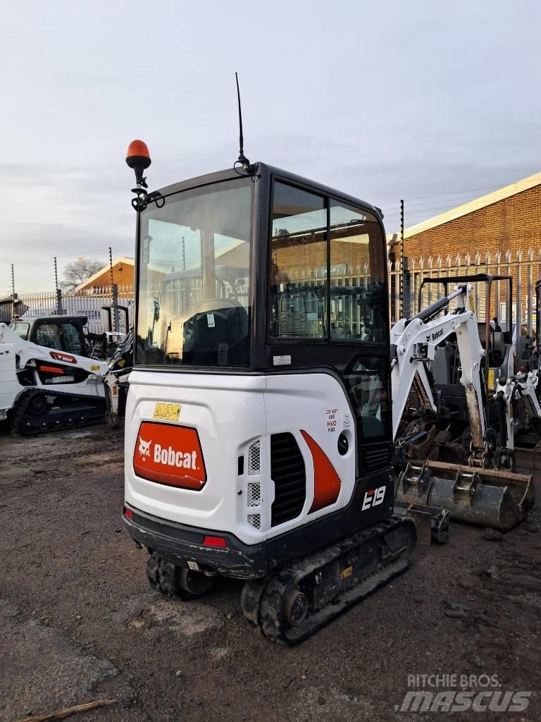 Bobcat E19 cabin Miniescavadeiras