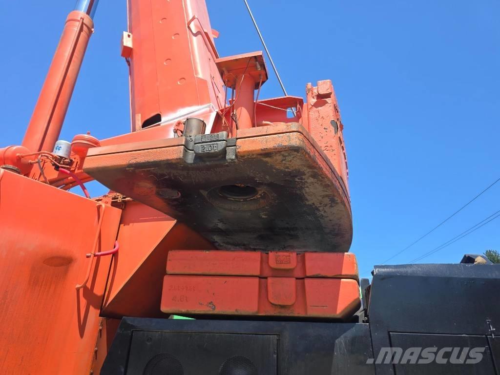 Liebherr LTM 1090-2 Gruas Todo terreno