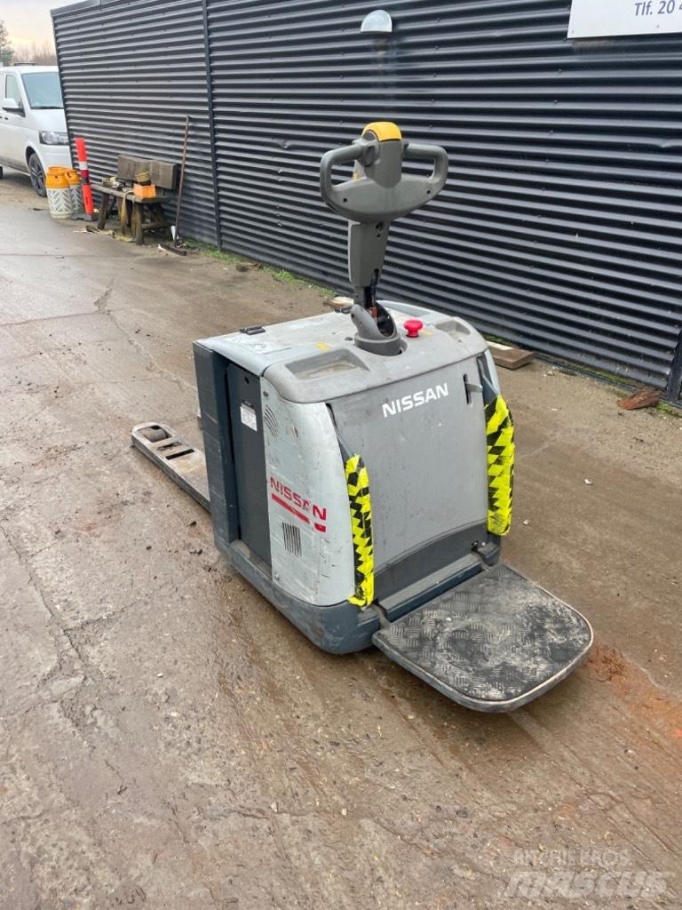 Nissan PLP 200 Porta palettes