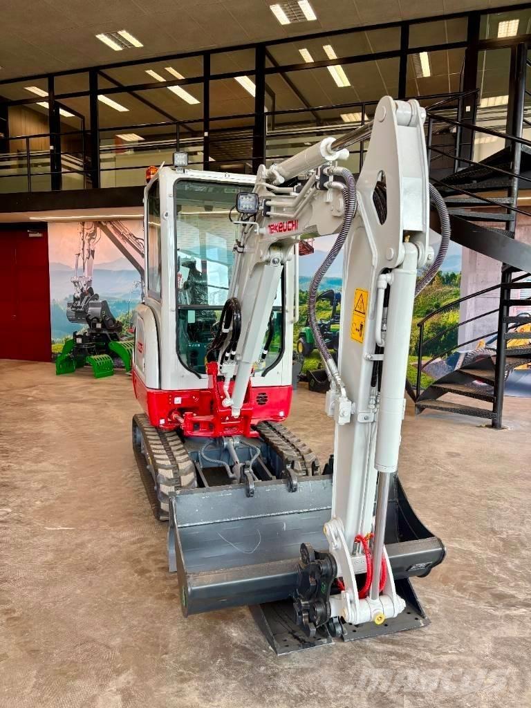 Takeuchi TB 225 Miniescavadeiras