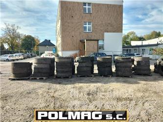 JCB full tires Pneus Agrícolas