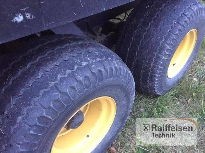 New Holland BB 960 Enfardadeira de fardos quadrados