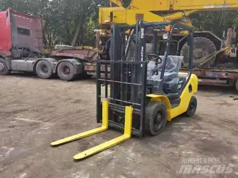 Komatsu 3Ton Empilhadores Diesel