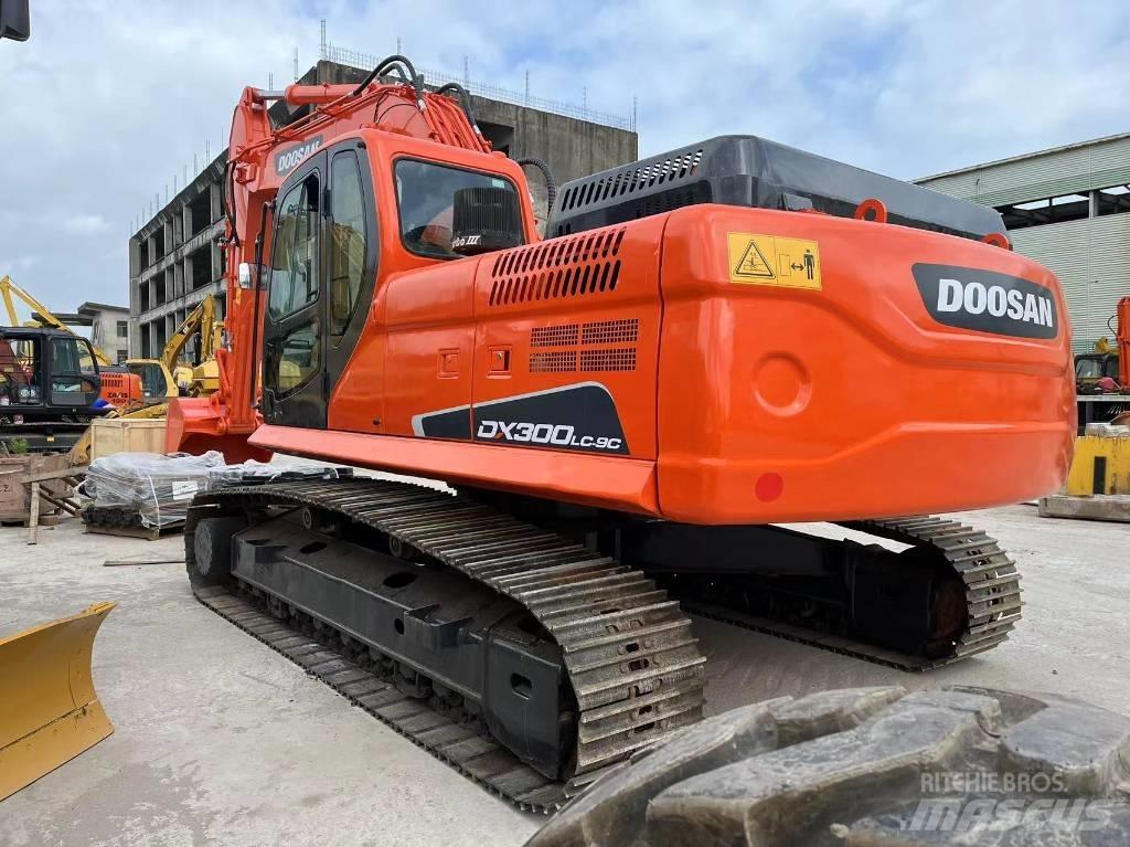 Doosan DX 300 Escavadeiras de esteiras