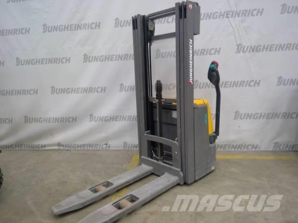 Jungheinrich EJC 112 Empilhador para operador externo