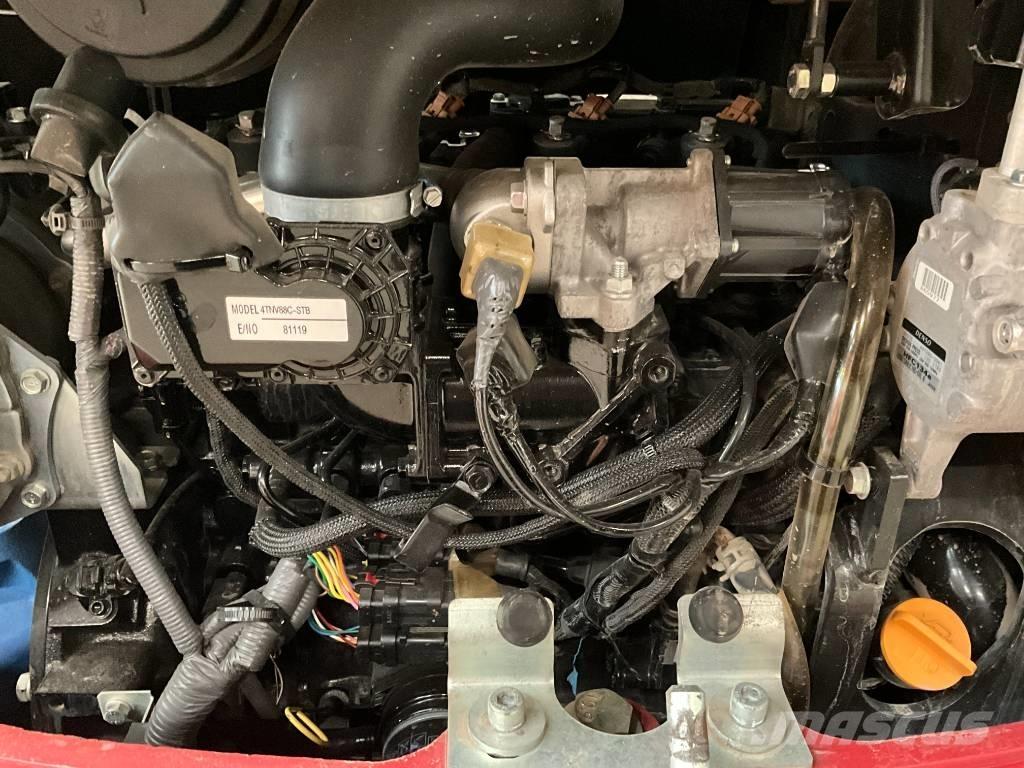 Takeuchi TB 240 Miniescavadeiras