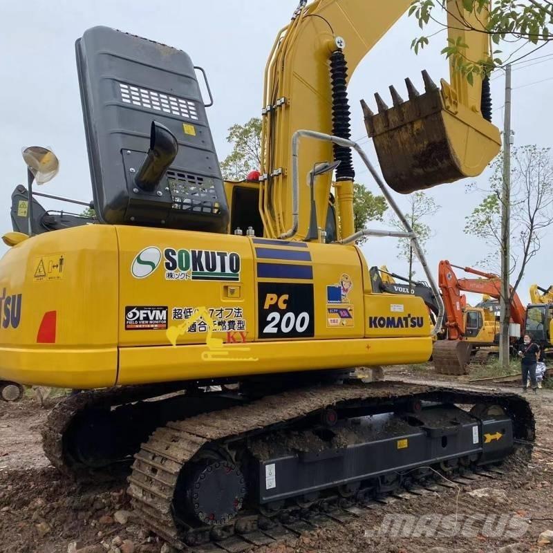 Komatsu PC 200 Escavadeiras de esteiras