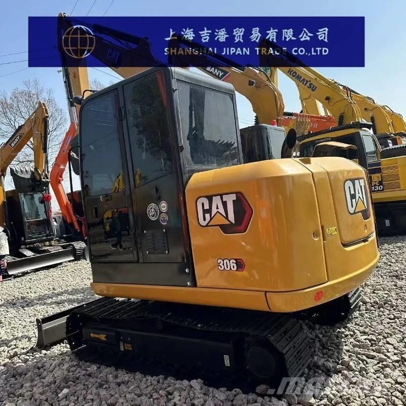 CAT 306 Miniescavadeiras