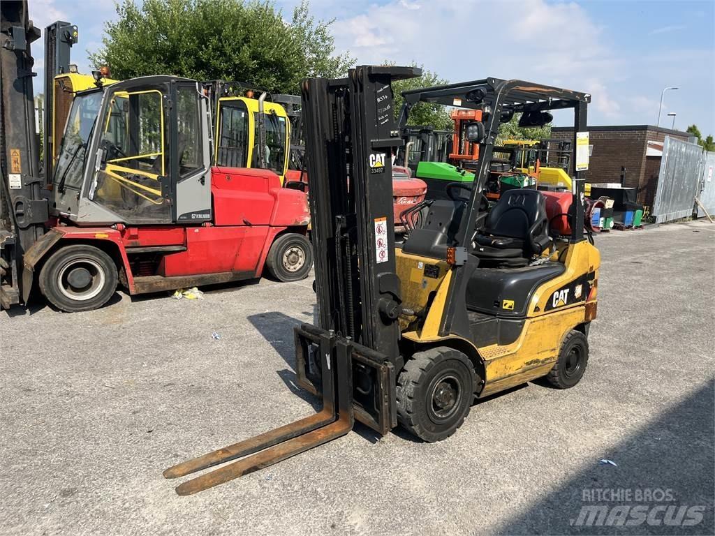 CAT GP18N Empilhadores a gás