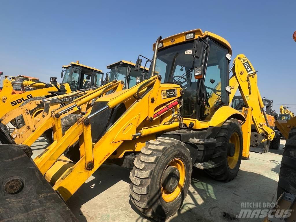 JCB 3 CX Carregadeiras de rodas
