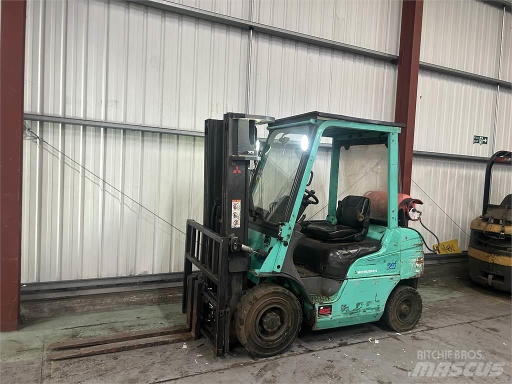 Mitsubishi FG25NT Empilhadores a gás