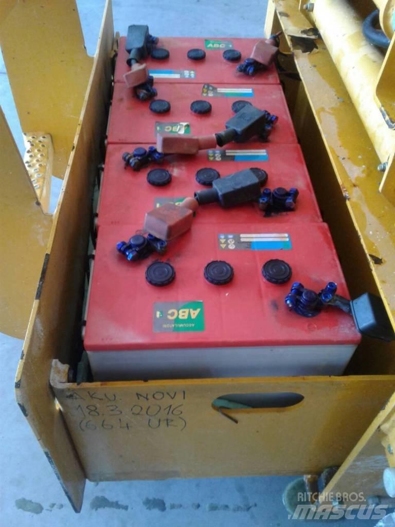 Haulotte Compact 12 Elevadores de tesoura