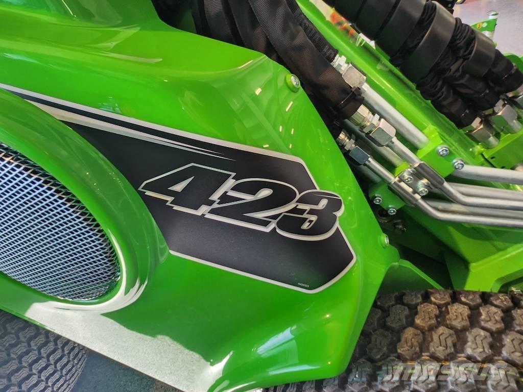 Avant 423 Minicarregadeiras