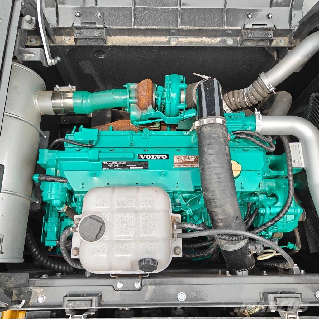 Volvo 300D Escavadeiras de esteiras