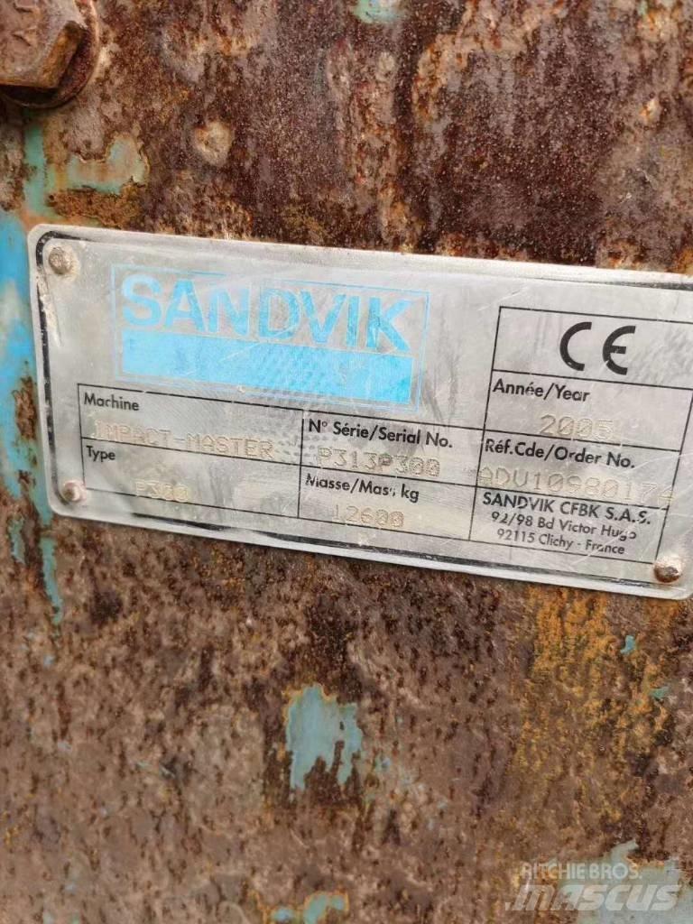 Sandvik P300 Britadeiras