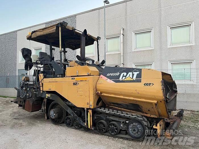 CAT AP 655 D Espalhadoras de asfalto