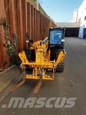 JCB 540-140 Manipulador telescópico