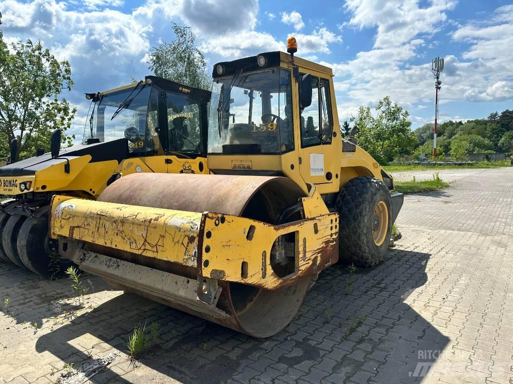 Bomag BW 211 D-4 Cilindros Compactadores monocilíndricos