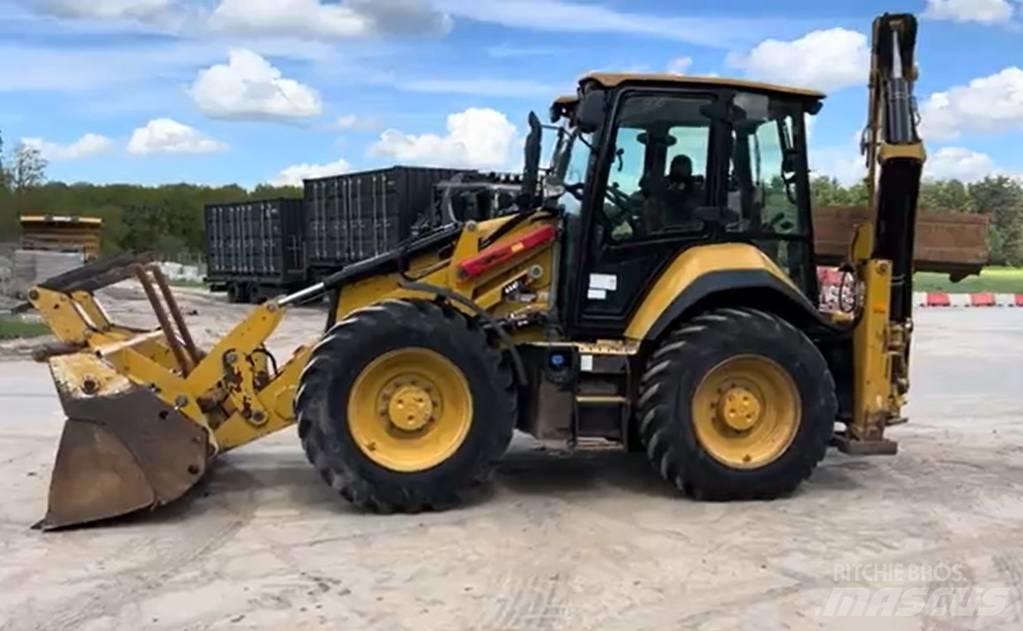 CAT 444 E 4x4 Retroescavadeiras