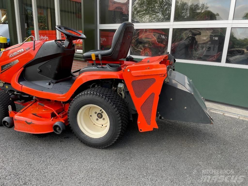Kubota GR 2100 II Corta-Relvas Riders