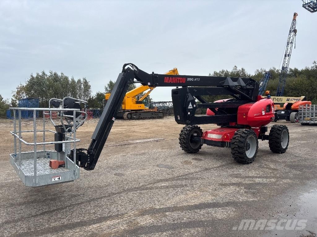 Manitou 200 ATJ Elevadores braços articulados