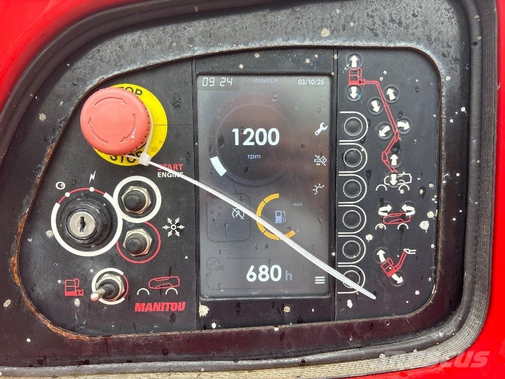 Manitou 200 ATJ Elevadores braços articulados