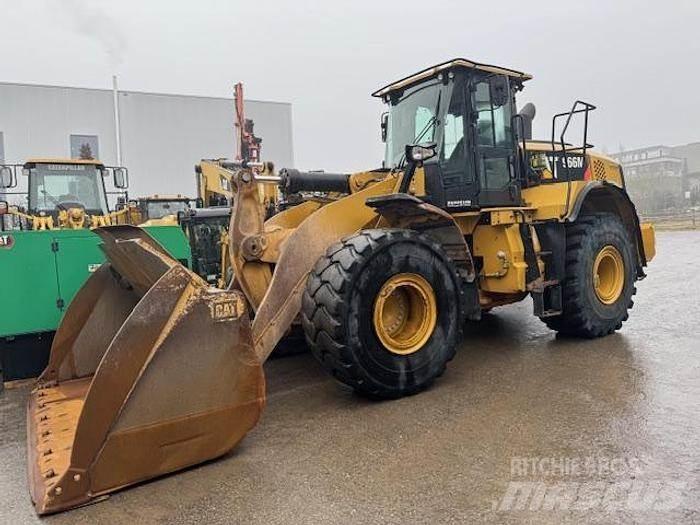 CAT 966M Carregadeiras de rodas