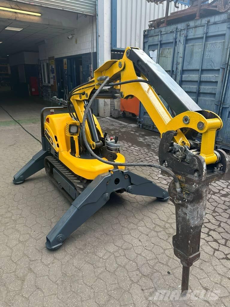Brokk 90 Miniescavadeiras