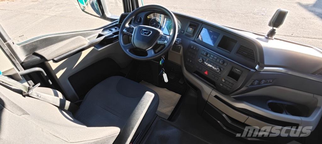 MAN TGX 18.470 Camiões caixa cortinas laterais