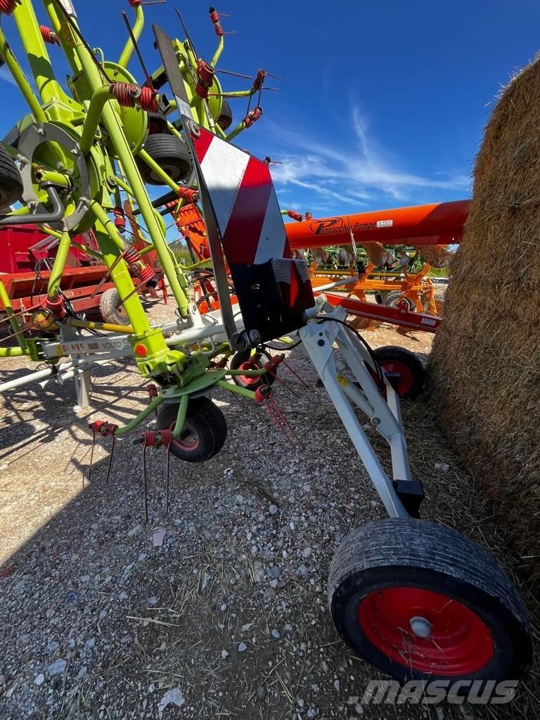 CLAAS Volto 900 T Ancinho virador