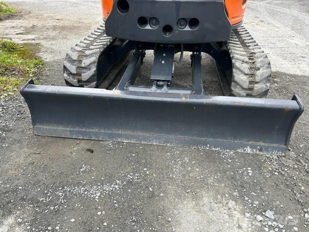Hitachi ZX 38 U-6 Miniescavadeiras