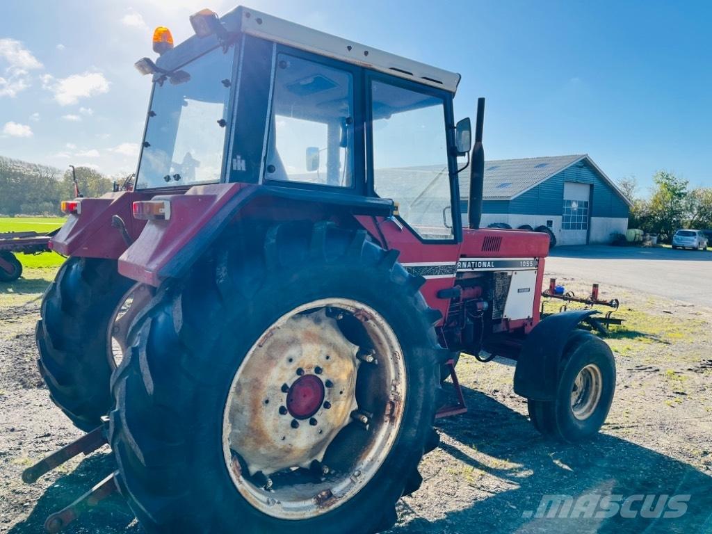 International 1055 Tratores Agrícolas usados