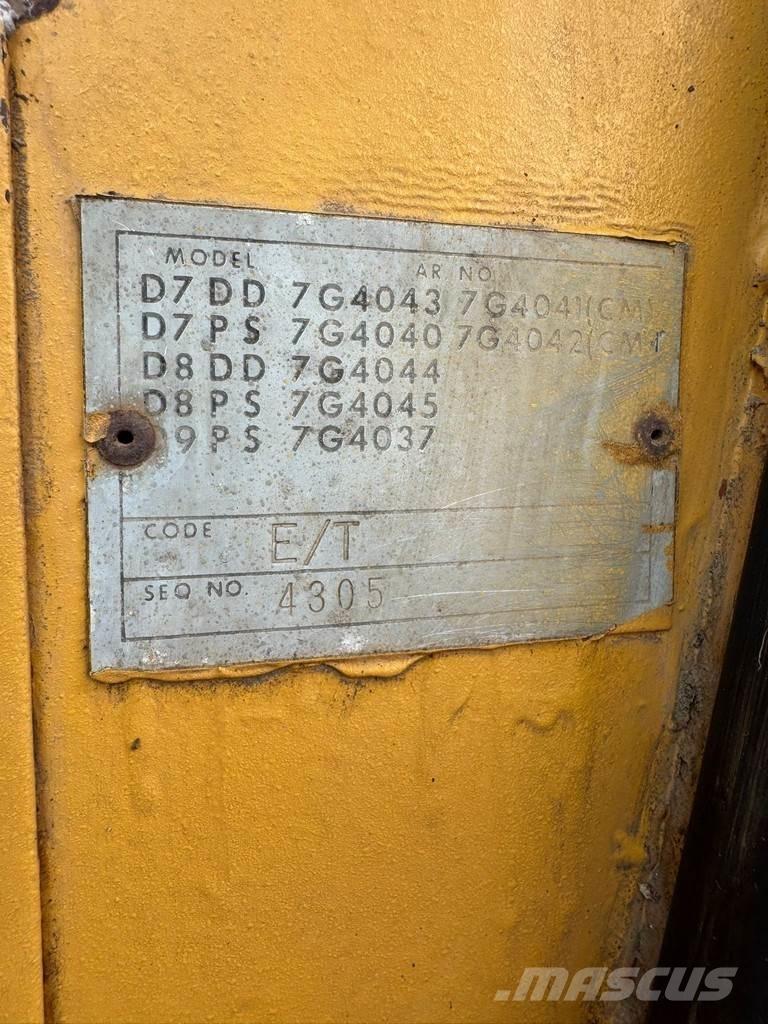 CAT D9H Dozers - Tratores rastos