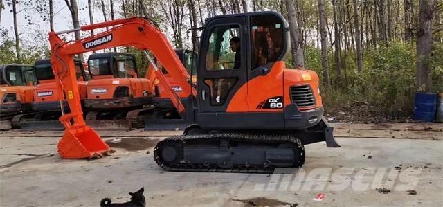 Doosan dx60 Escavadeiras de esteiras